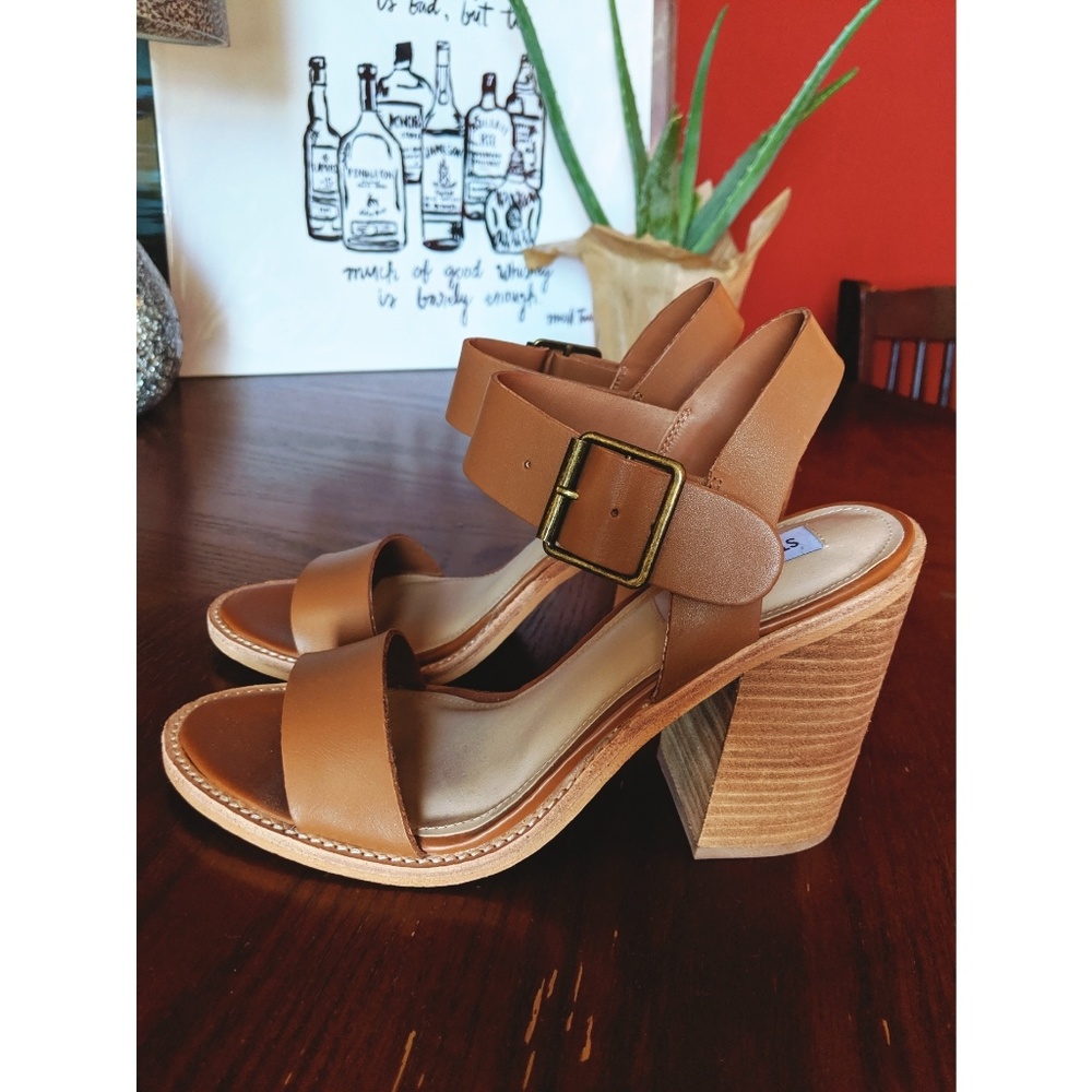 Steve Madden Leather Sandals